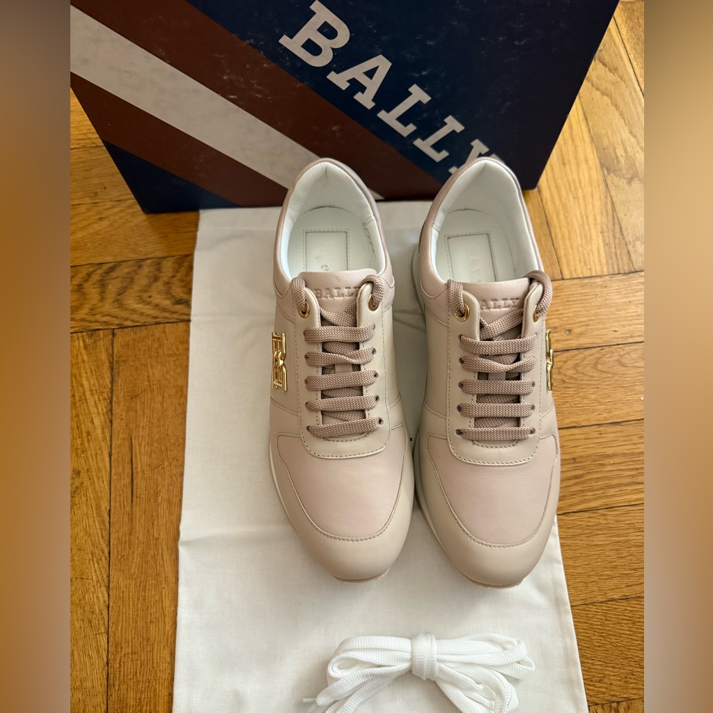 Bally Women's Glenia Leather Sneakers